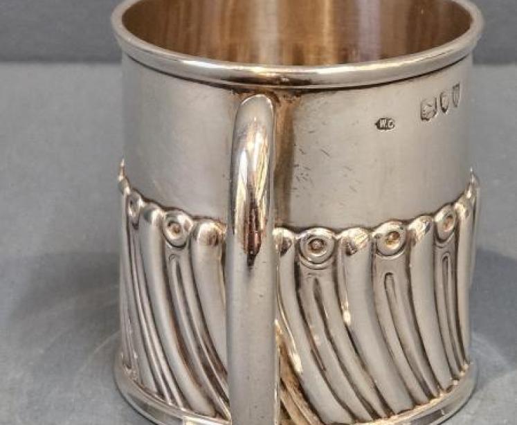 Victorian Silver Mug - Image 5