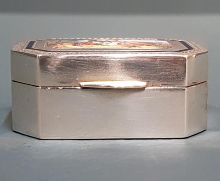 Fine Quality Victorian Silver and Enamel Box - Image 4