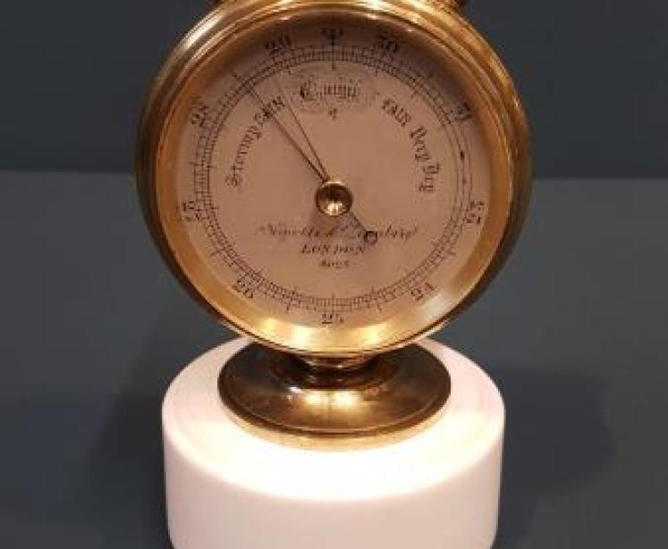 Negretti and Zambra Desk Top Barometer and Thermometer - Image 1