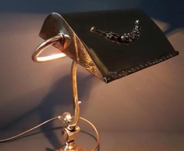 Edwardian Brass Adjustable Bankers Lamp - Image 2