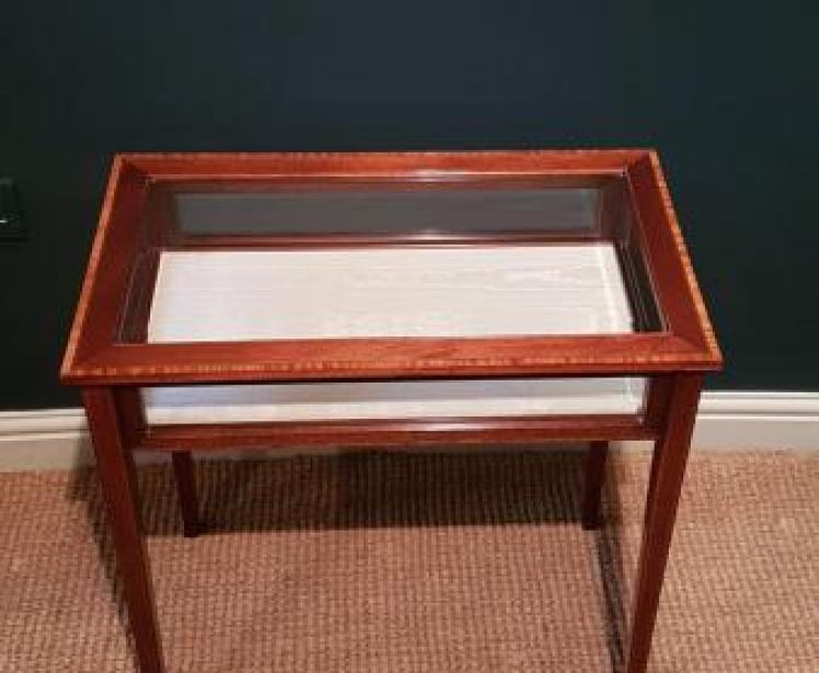 Top Quality Edwardian Mahogany Bijouterie Table - Image 3