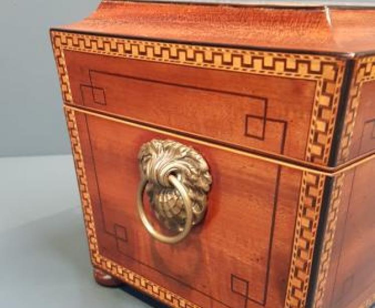 Outstanding Quality Georgian Tea Caddy - Image 3