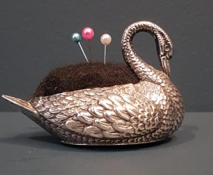 George V Silver Swan Pin Cushion - Image 7