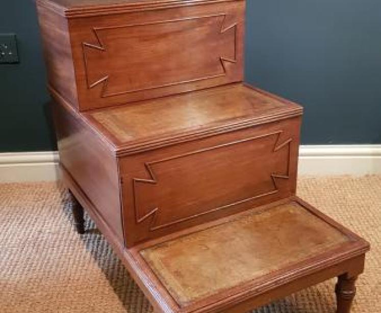 Set of Quality Regency Library Steps - Image 1