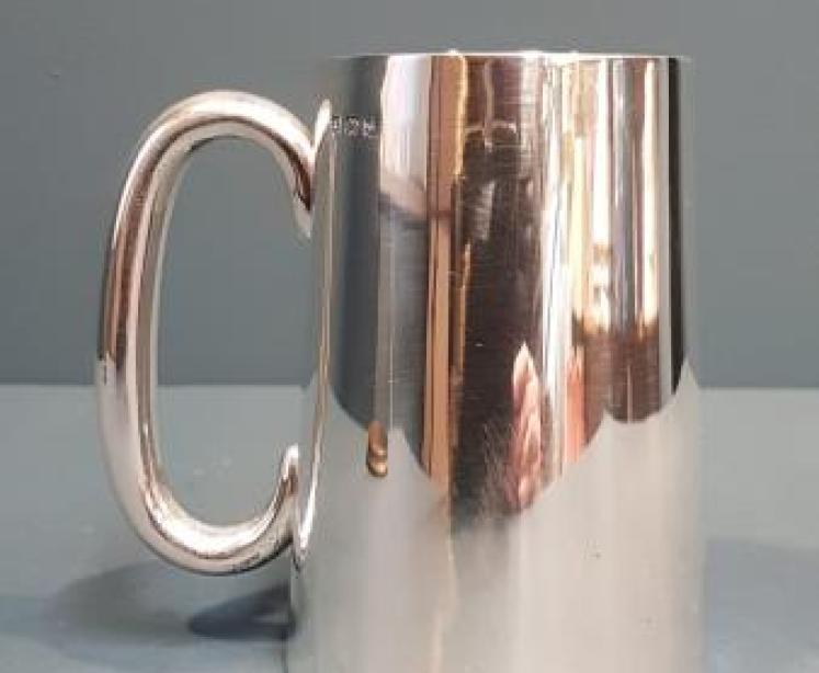 Silver Pint Tankard - Image 7