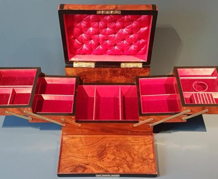 Large Victorian Fold Out Jewellery Box - Image 5