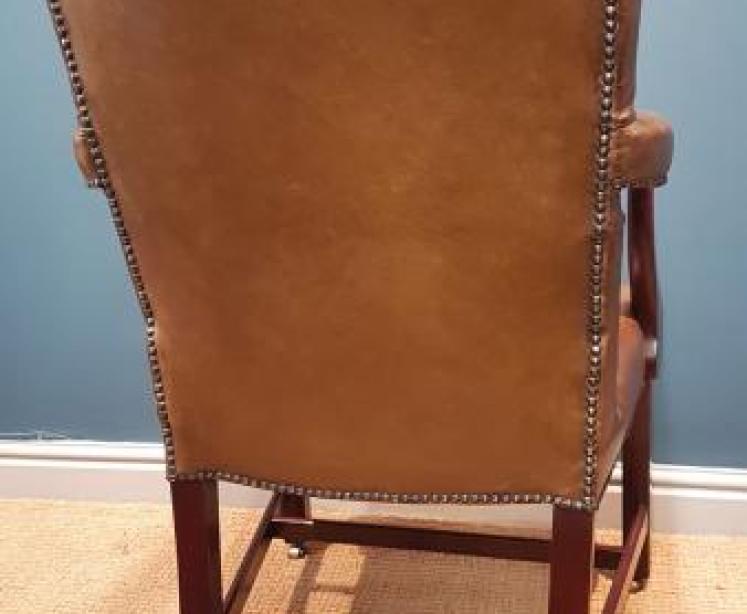 George III Mahogany Framed Gainsborough Chair - Image 5