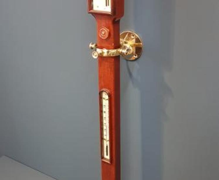 Russell Marine Barometer and Gimbal - Image 6