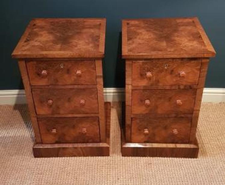 Matching Pair of Victorian Burr Walnut Bedside Chests - Image 7