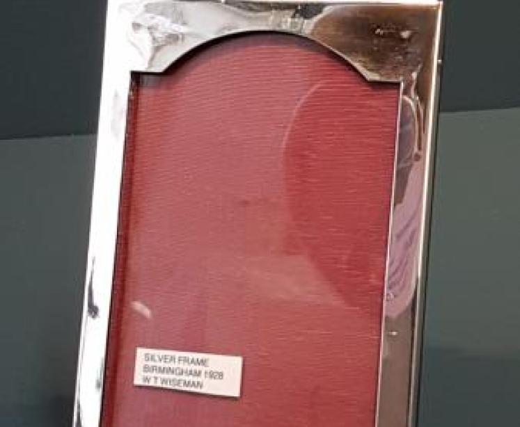 George V Silver Photo Frame - Image 2