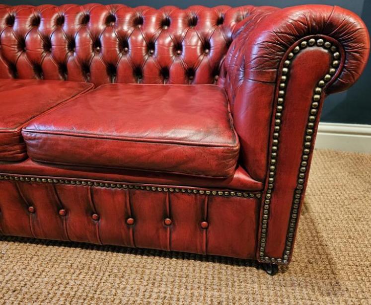 Unusual Miniature Red Leather Chesterfield Sofa - Image 7
