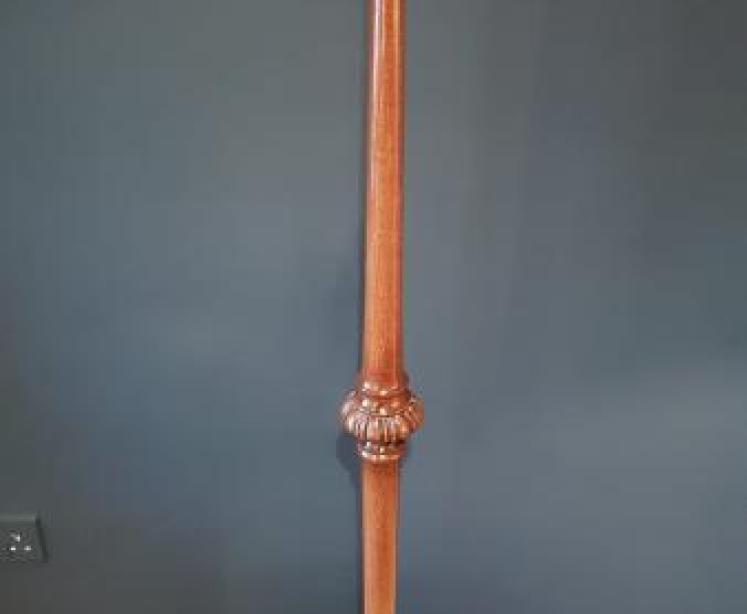 Superb Edwardian Walnut Lamp Standard - Image 6