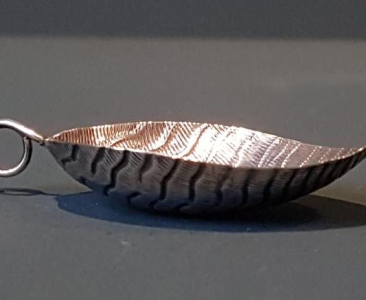 Unusual George III Silver Leaf Caddy Spoon  - Image 4
