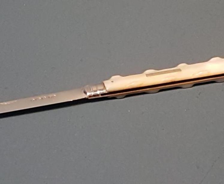 Victorian Silver and Mother of Pearl Pen Knife  - Image 1