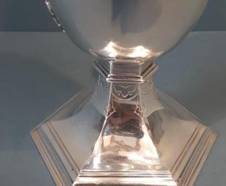 Large George V Silver Wine Ewer - Image 5