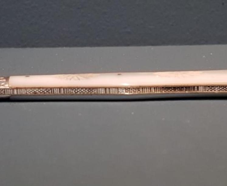 Immaculate Silver and Mother of Pearl Fruit Knife  - Image 2