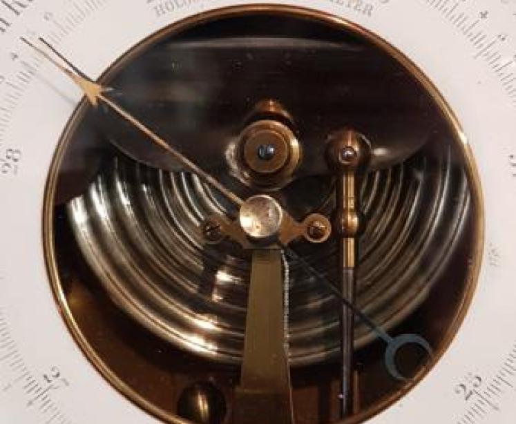 Victorian Brass Cased Marine Barometer  - Image 7