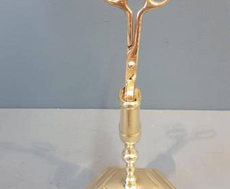 Georgian Snuffers and Stand - Image 5