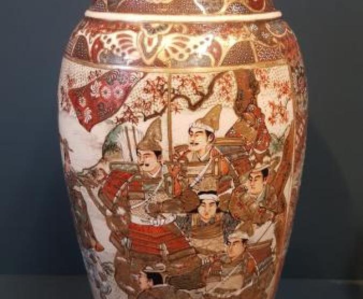 Impressive Pair of Large Victorian Satsuma Vases - Image 4