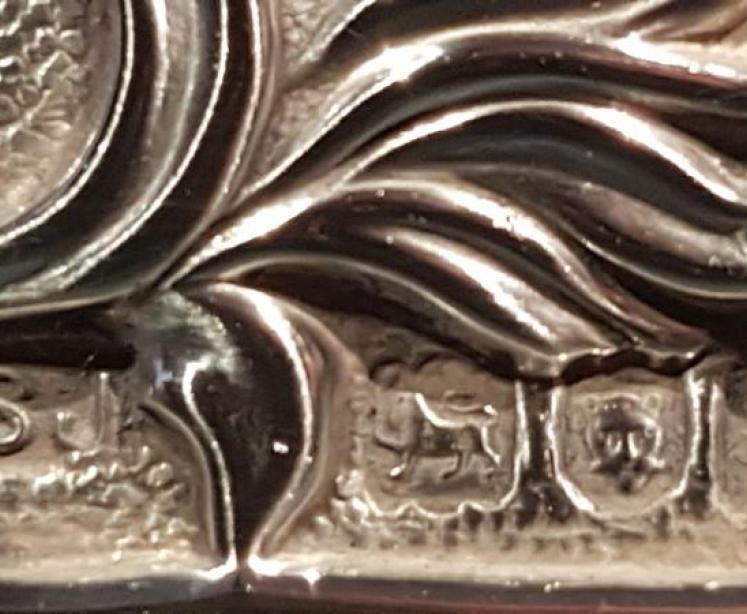 Large Victorian Silver Photo Frame - Image 3