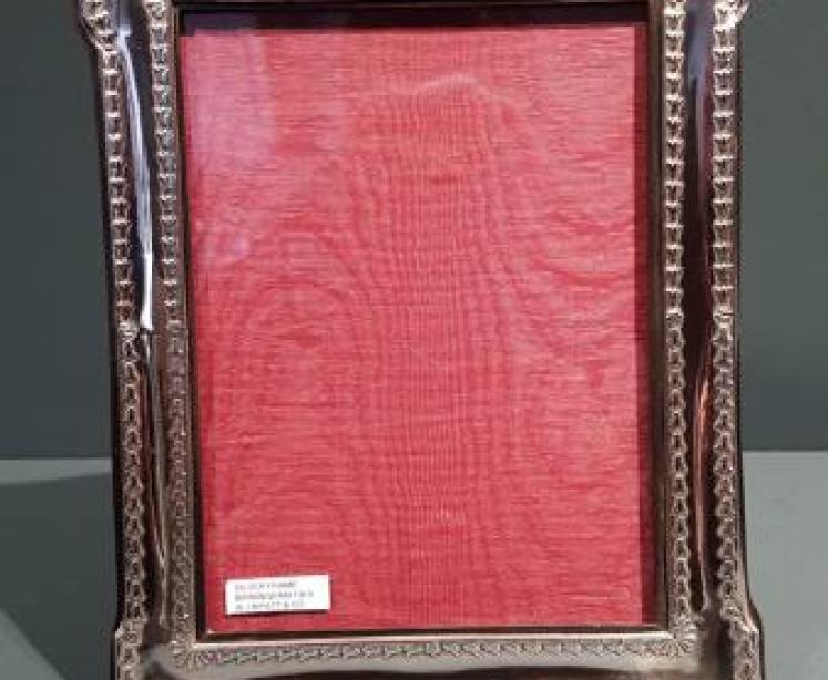 Edwardian Silver Photo Frame - Image 6