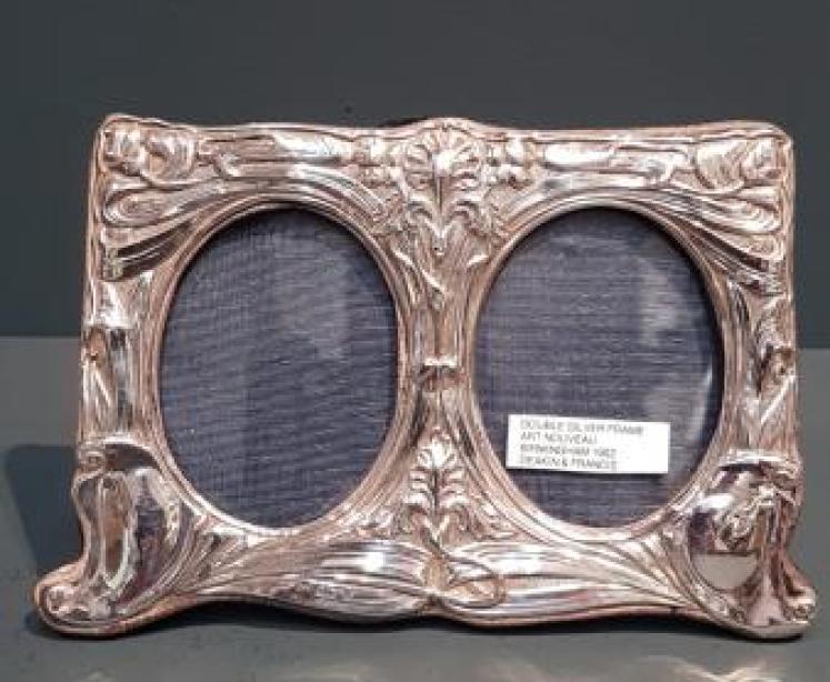 Art Nouveau Silver Photo Frame - Image 1