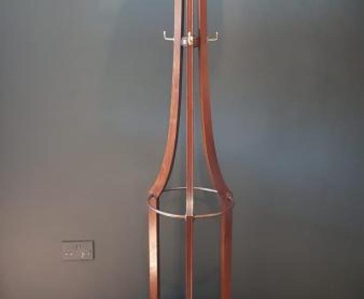 Arts and Crafts Oak Hall Stand - Image 1