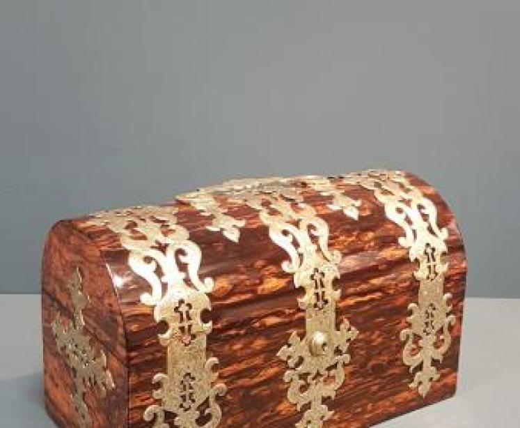 Fine Quality Early Victorian Tea Caddy - Image 6