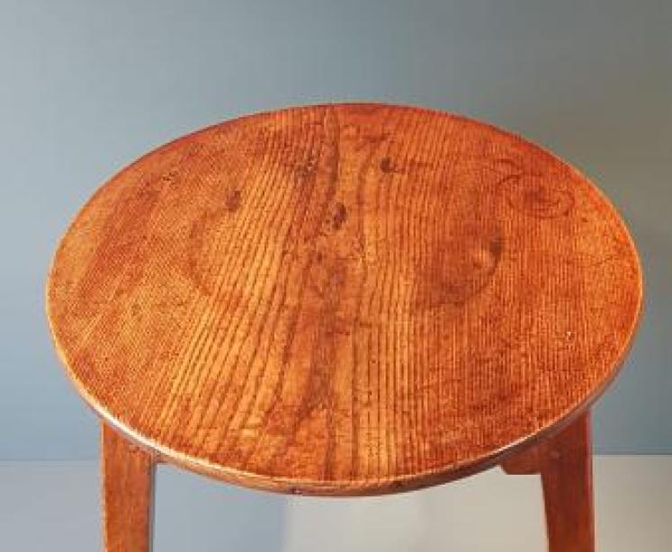 George IIl Ash Cricket Table - Image 2