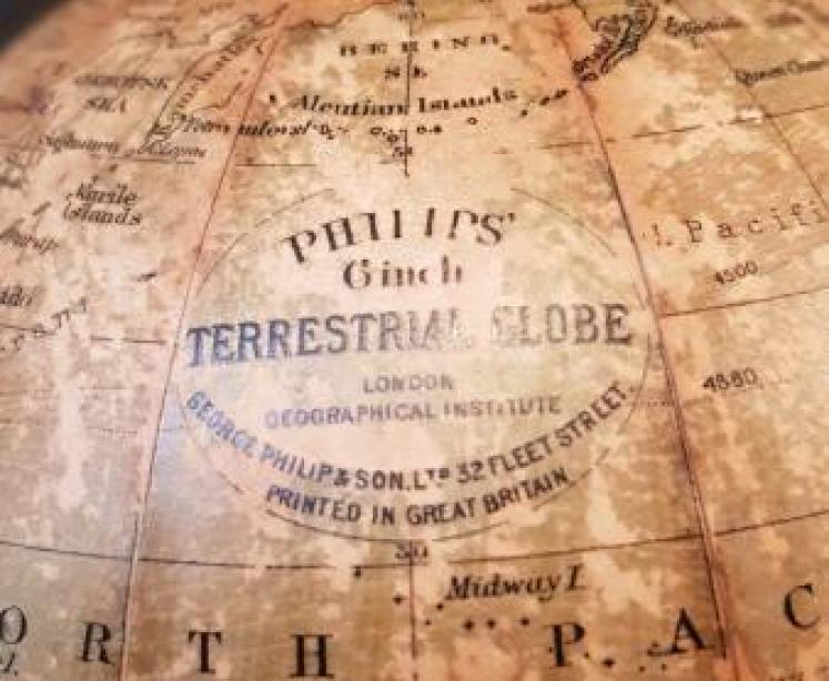 1930's Philips 6" Terrestrial Globe - Image 3