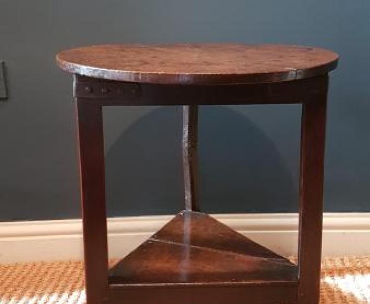 Small Proportioned George II Oak Cricket Table - Image 4