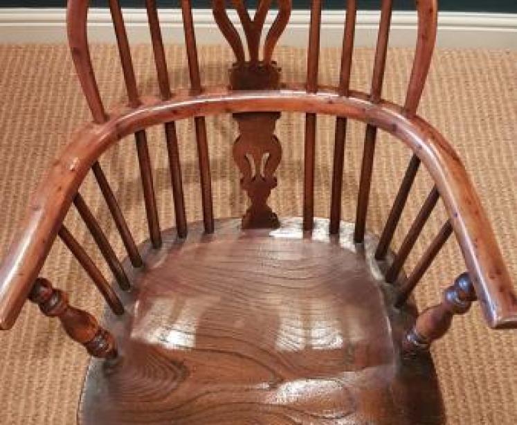 Victorian Yew Wood Windsor Chair with Crinoline Stretcher - Image 6