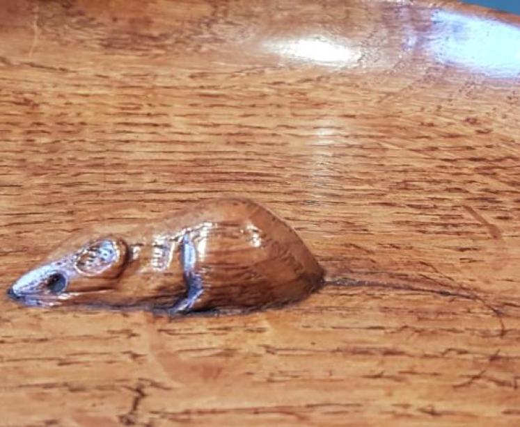 Early Mouseman Coin Tray - Image 6