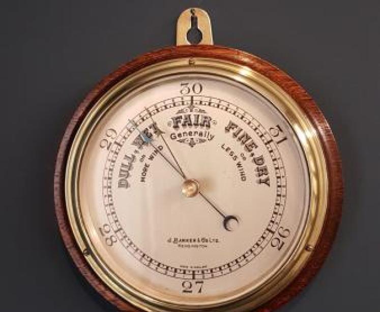 Victorian Barkers Kensington Barometer  - Image 1