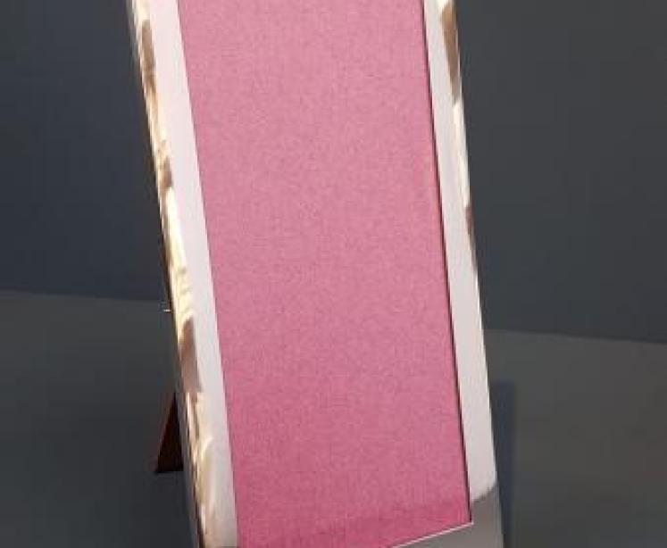 Fine Quality Edwardian Chester Silver Photo Frame - Image 1