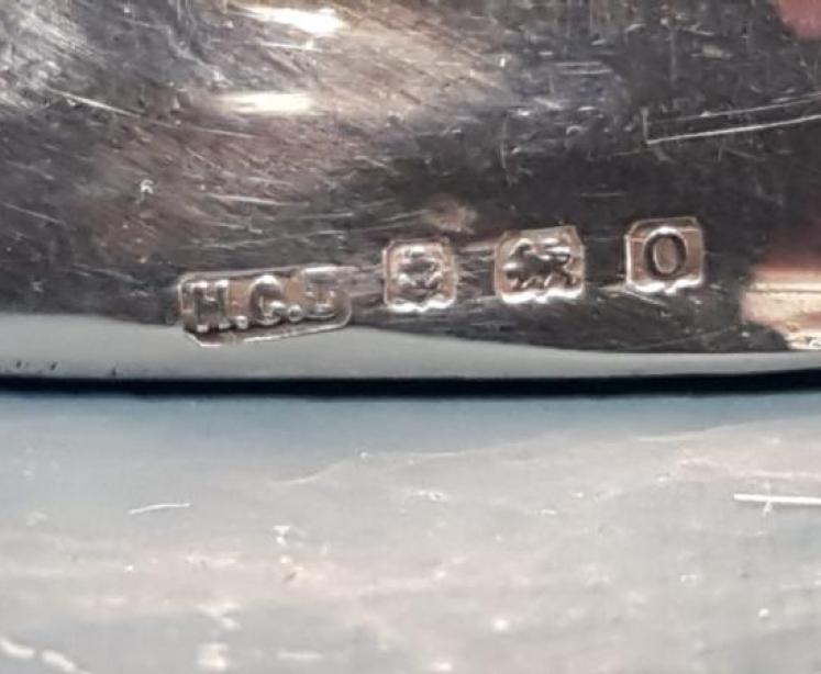 Solid Silver Nail Manicurists Finger Rest - Image 3