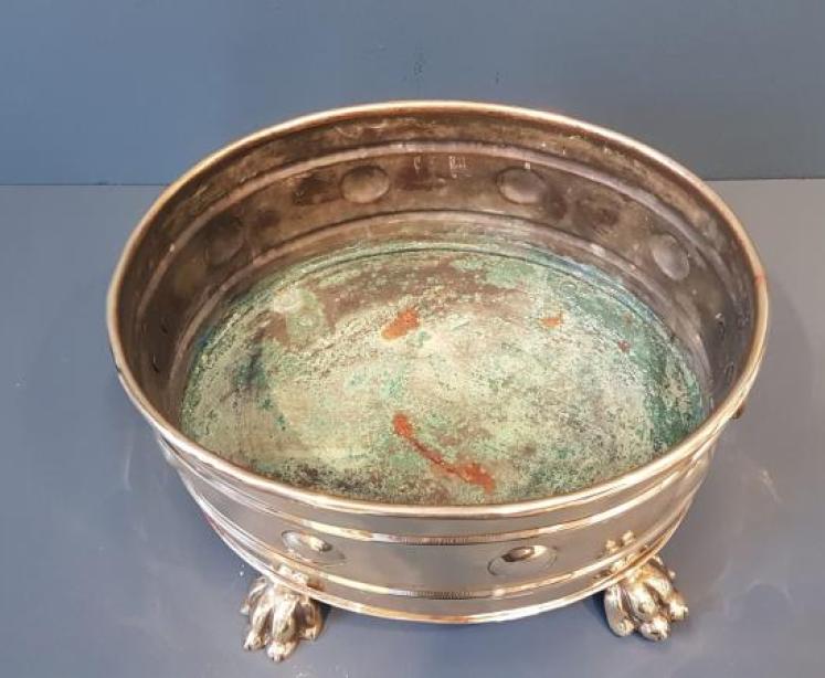 Victorian Oval Brass Planter - Image 4