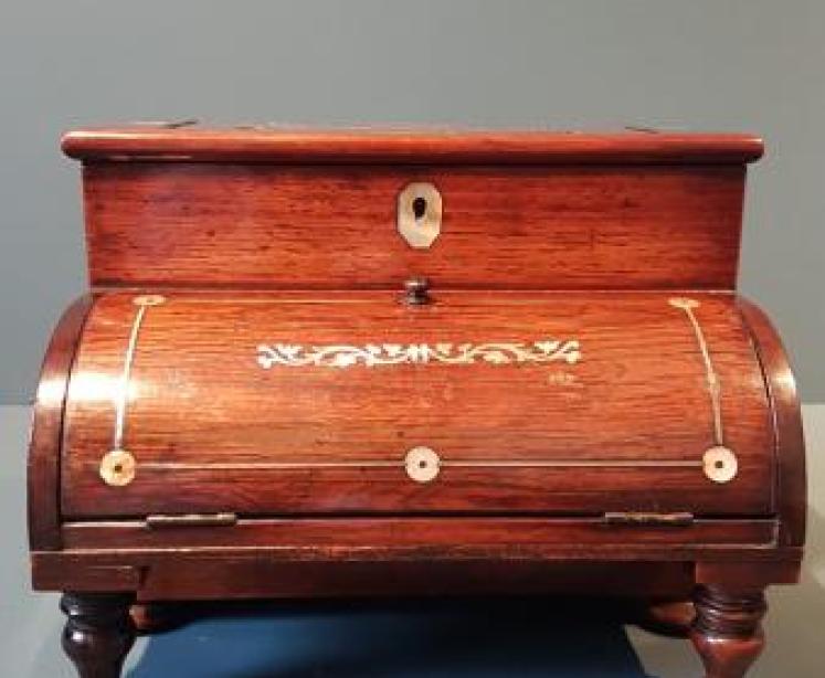 Victorian Rosewood Letter and Stationary Box - Image 3