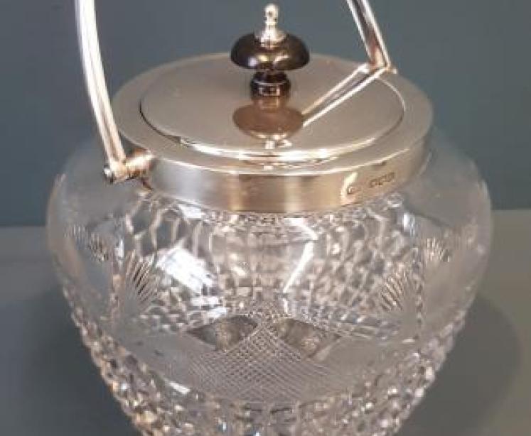 George V Solid Silver And Cut Crystal Biscuit Jar - Image 3