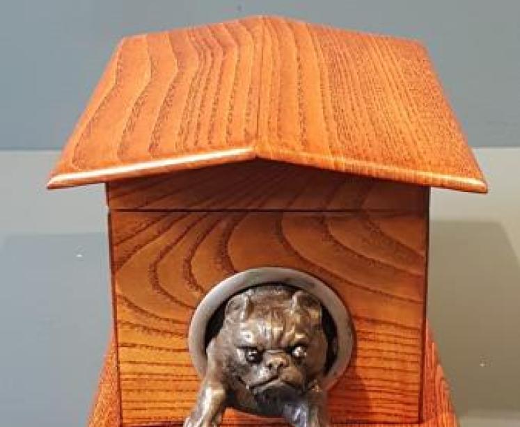 Rare Victorian Bulldog in Kennel Ash Tea Caddy  - Image 1