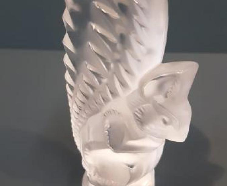 Lalique Opalescent Squirrel - Image 3