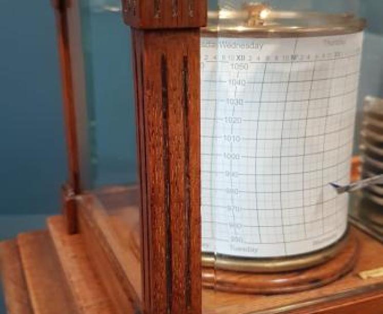Top Quality Short and Mason Barograph  - Image 7