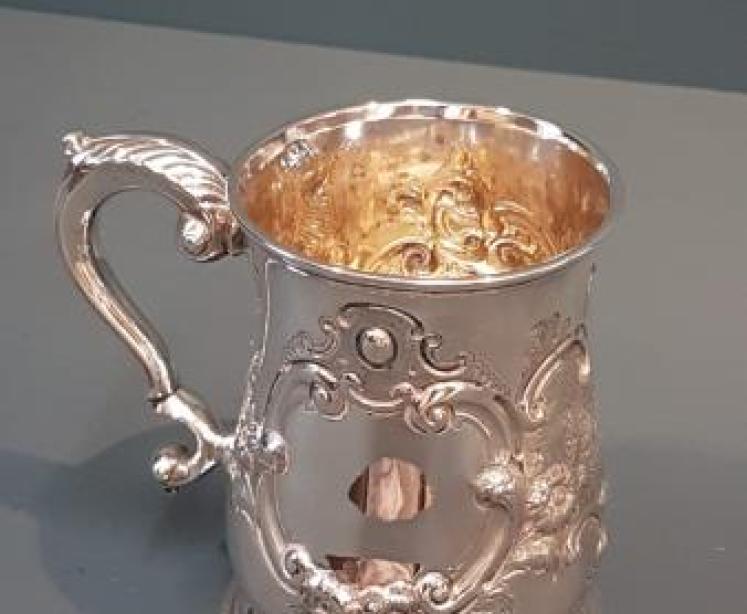 Fine Quality George II Silver Tankard - Image 3