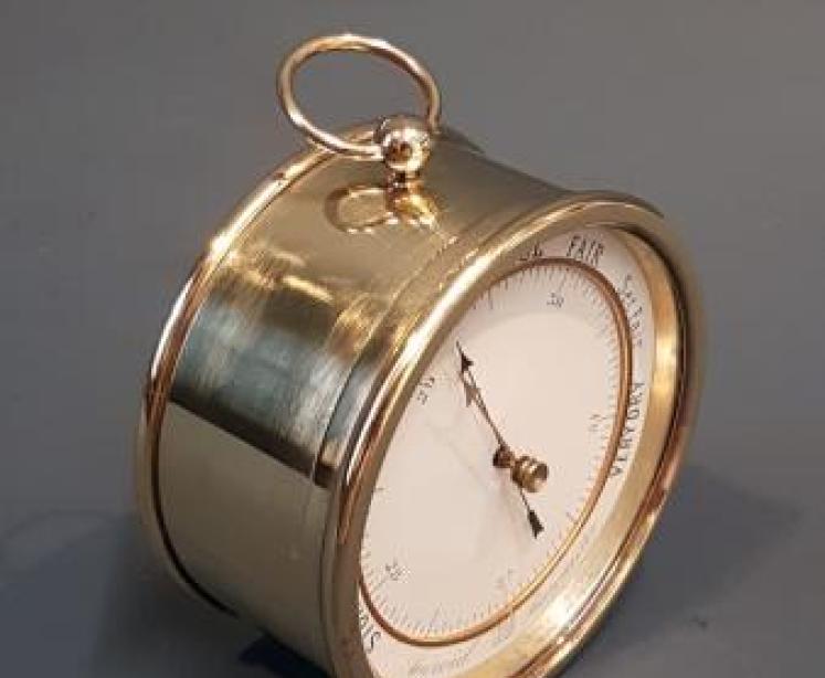 Victorian Desk Top Marine Barometer - Image 5