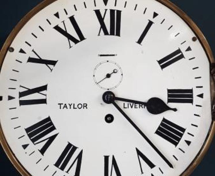 10" Single Fusee Ships Clock - Image 4