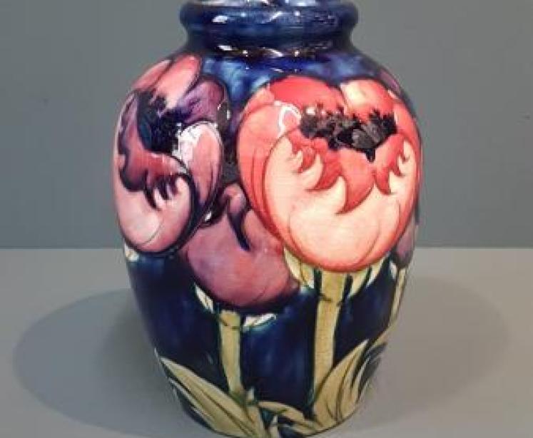 Moorcroft Big Poppy Vase - Image 3