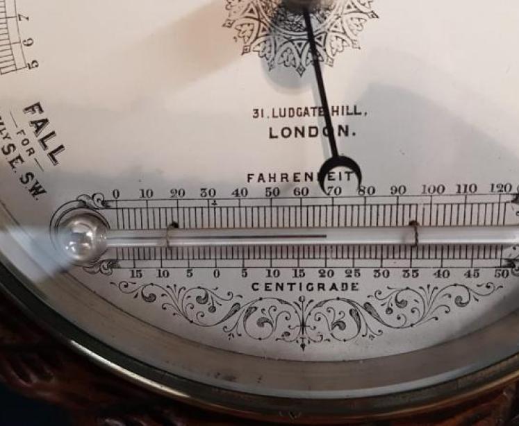 Victorian Oak Ships Barometer with Thermometer - Image 4