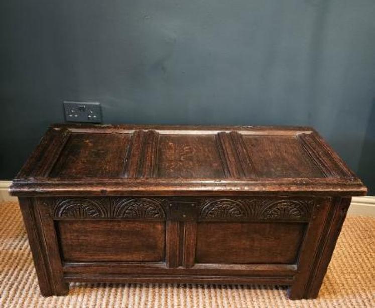 George II Oak Coffer - Image 2