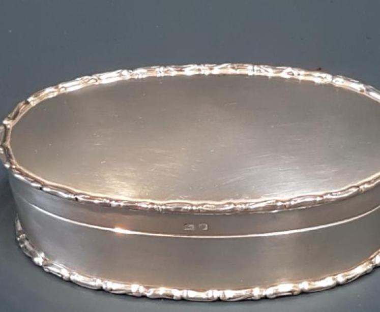 Edwardian Silver Table Snuff  - Image 3