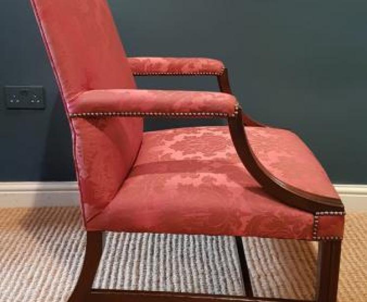George III Mahogany Gainsborough Chair  - Image 5